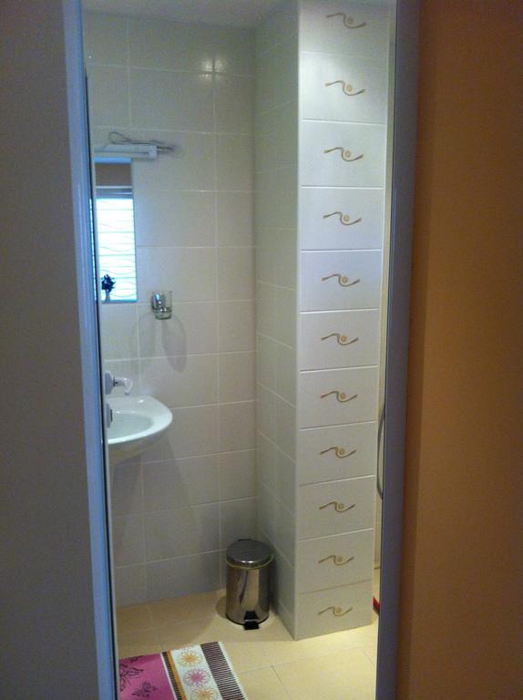 היסריה Guest House Nadezhda מראה חיצוני תמונה