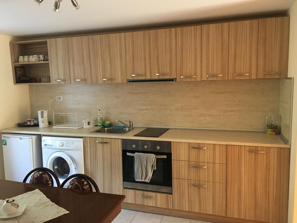 היסריה Guest House Nadezhda מראה חיצוני תמונה
