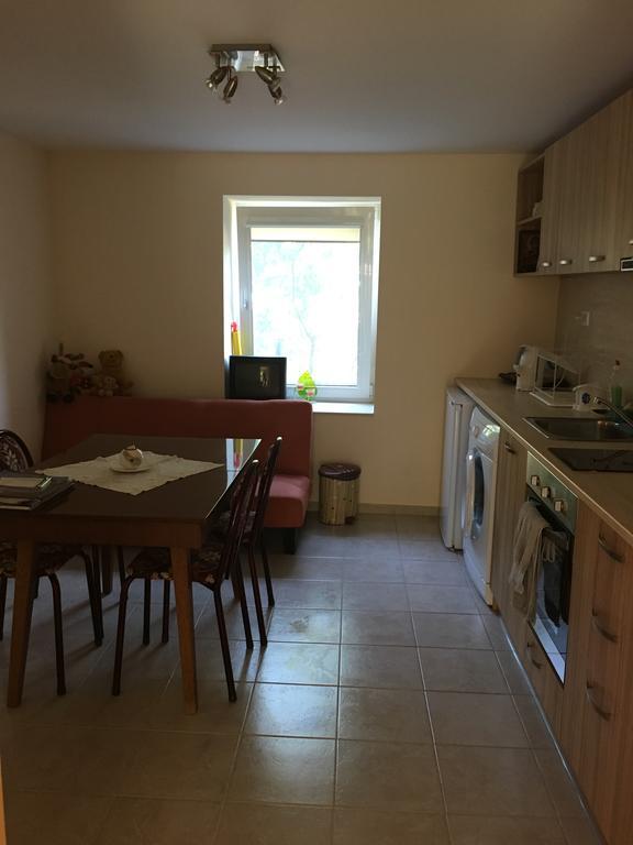 היסריה Guest House Nadezhda מראה חיצוני תמונה